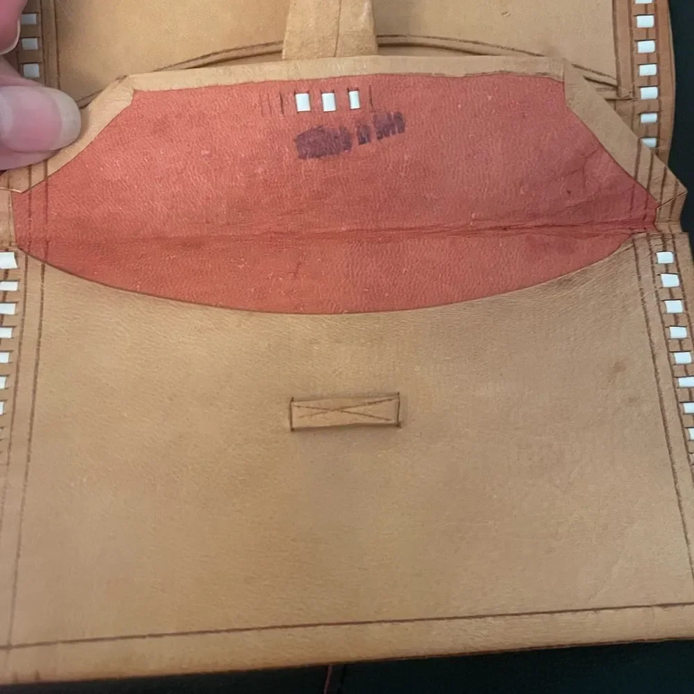 Wallet handtooled Collectible Vintage Leather Bifold pockets unisex 60's tooled